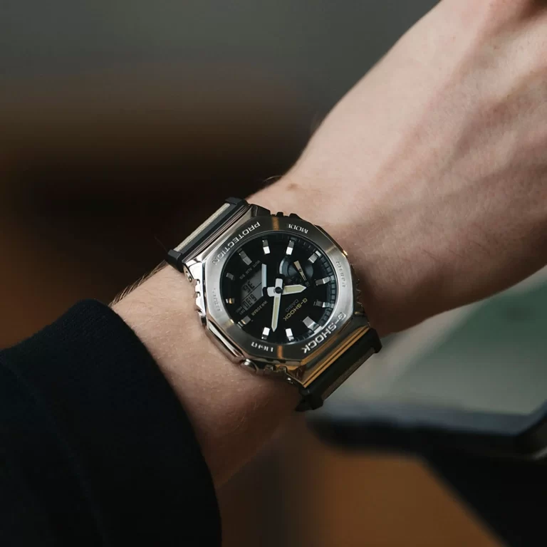 Casio GM-2100C-5AER